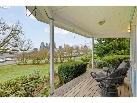 510 SW Alder Street Dundee OR 97115