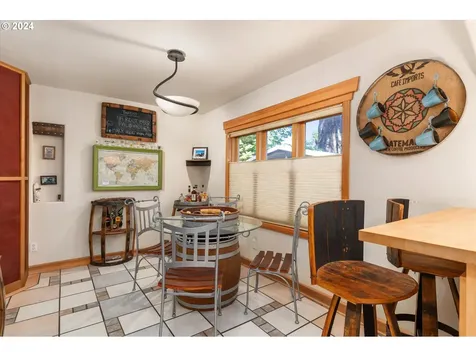 92 N Grand Street Eugene OR 97402
