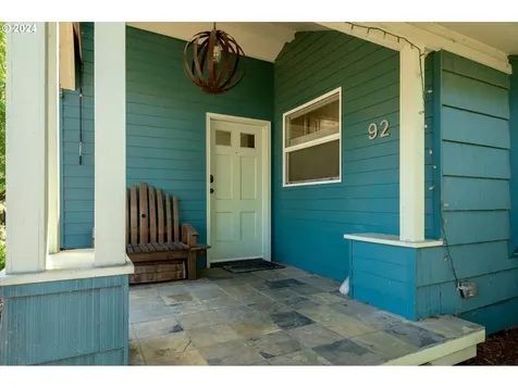 92 N Grand Street Eugene OR 97402