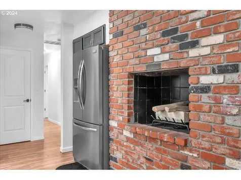 1226 SW Charles Street Dundee OR 97115