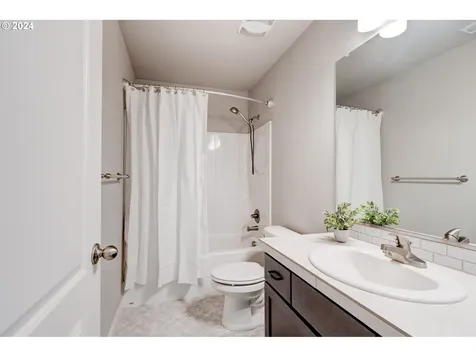 3293 N 10th Street Ridgefield WA 98642