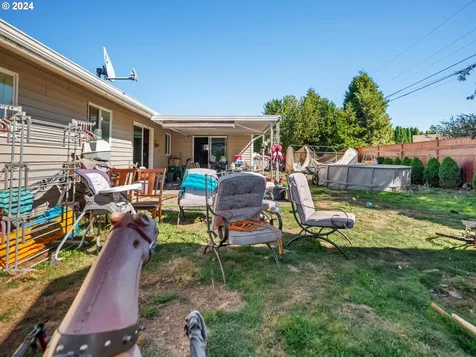 17024 SE Alder Street Portland OR 97233