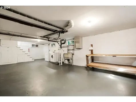 1714 Se 52nd Avenue Portland OR 97215