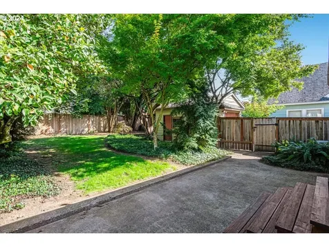 1714 Se 52nd Avenue Portland OR 97215