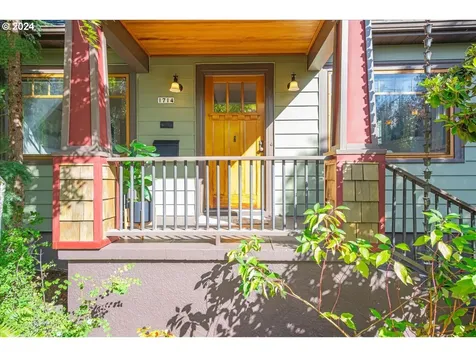 1714 Se 52nd Avenue Portland OR 97215