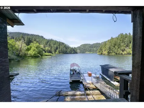 1901 Loon Lake Road Reedsport OR 97467