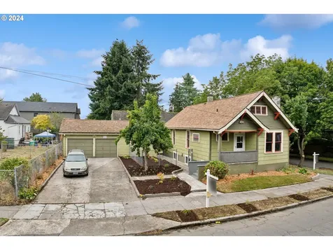 2504 Se Tibbetts Street Portland OR 97202