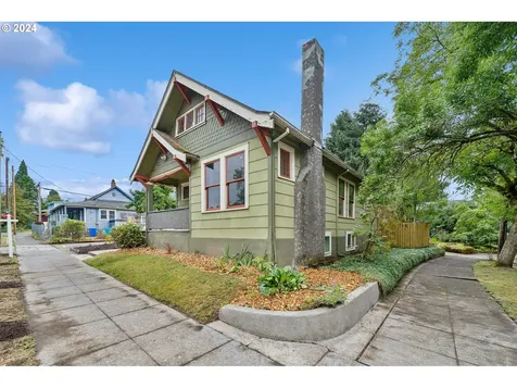 2504 Se Tibbetts Street Portland OR 97202