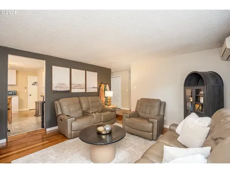 1514 Juhl Street Eugene OR 97402
