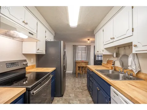1514 Juhl Street Eugene OR 97402
