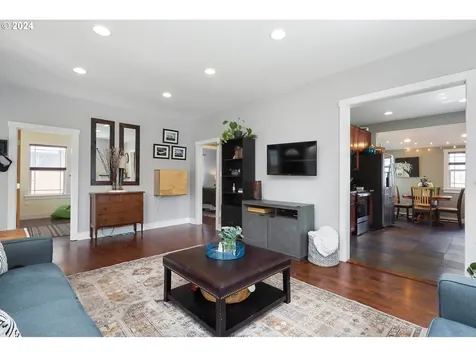 217 W 7th Street The Dalles OR 97058