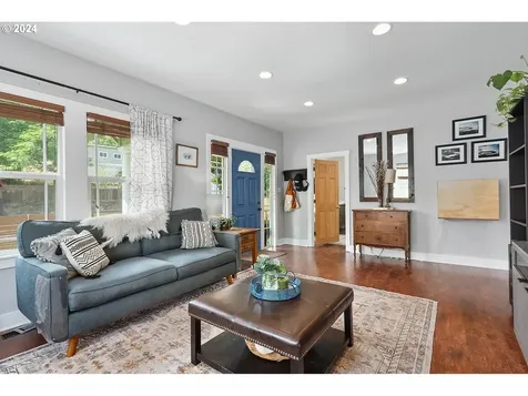 217 W 7th Street The Dalles OR 97058