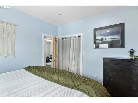 217 W 7th Street The Dalles OR 97058