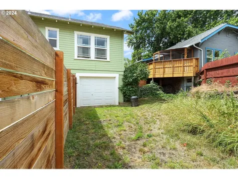 217 W 7th Street The Dalles OR 97058
