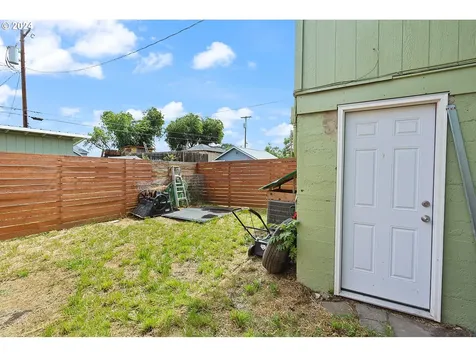 217 W 7th Street The Dalles OR 97058