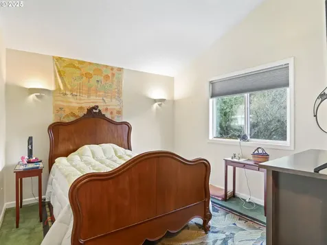 453 NE 172nd Avenue Portland OR 97230