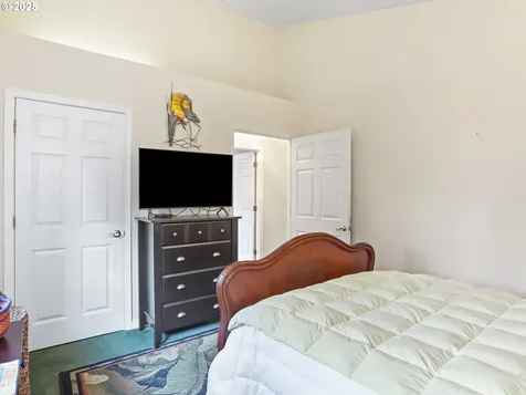 453 NE 172nd Avenue Portland OR 97230