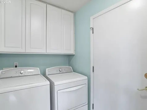 453 NE 172nd Avenue Portland OR 97230