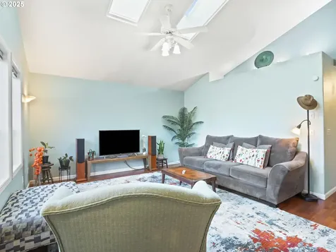 453 NE 172nd Avenue Portland OR 97230