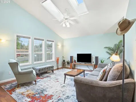 453 NE 172nd Avenue Portland OR 97230