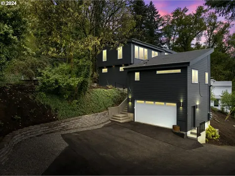 9306 Nw Hardy Avenue Portland OR 97231