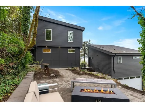 9306 Nw Hardy Avenue Portland OR 97231