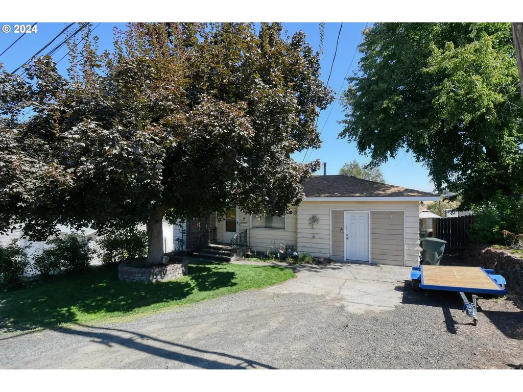 830 SW 7th Street Pendleton OR 97801