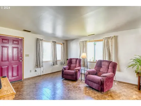 830 SW 7th Street Pendleton OR 97801