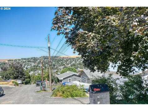 830 SW 7th Street Pendleton OR 97801