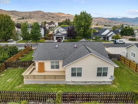 930 Elkhorn Drive Baker City OR 97814