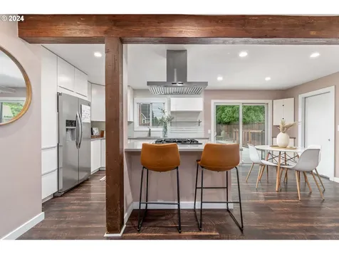 54 Van Fossen Court Eugene OR 97404