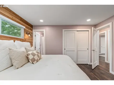 54 Van Fossen Court Eugene OR 97404