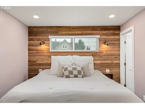 54 Van Fossen Court Eugene OR 97404