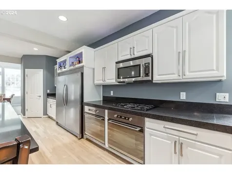 12025 Sw Turnstone Avenue Beaverton OR 97007