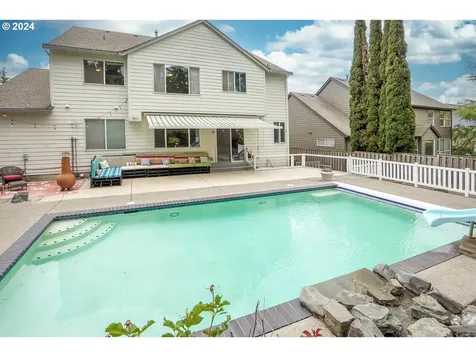 12025 Sw Turnstone Avenue Beaverton OR 97007