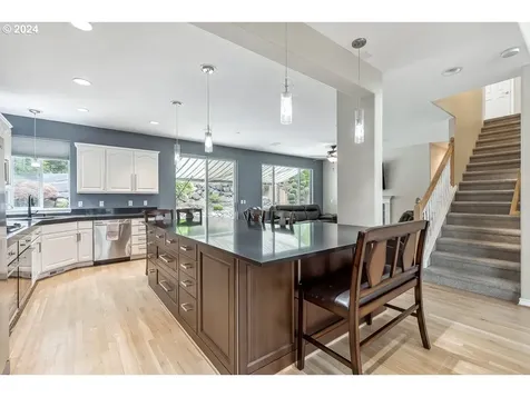 12025 Sw Turnstone Avenue Beaverton OR 97007