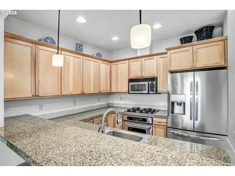 4619 Ne 14th Avenue Portland OR 97211
