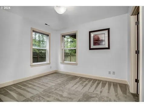 4619 Ne 14th Avenue Portland OR 97211