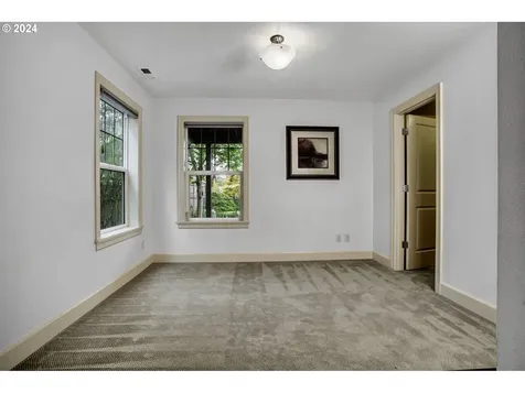 4619 Ne 14th Avenue Portland OR 97211