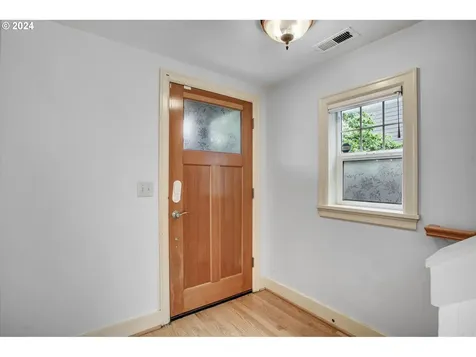4619 Ne 14th Avenue Portland OR 97211