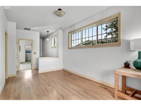 4619 Ne 14th Avenue Portland OR 97211