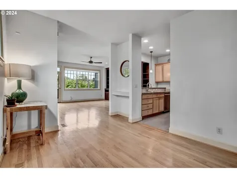 4619 Ne 14th Avenue Portland OR 97211