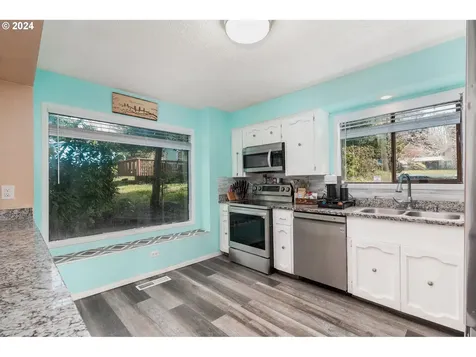 861 N Sundown Drive Otis OR 97368