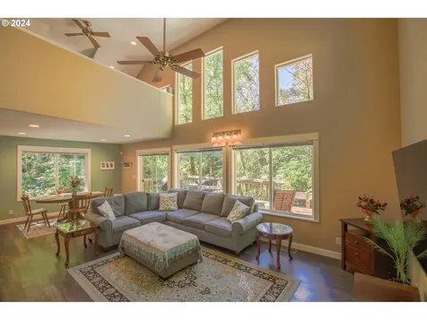 89108 Mercer View Drive Florence OR 97439