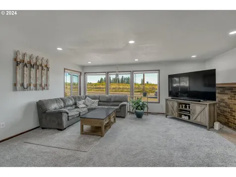 1197 NW Martin Road Forest Grove OR 97116