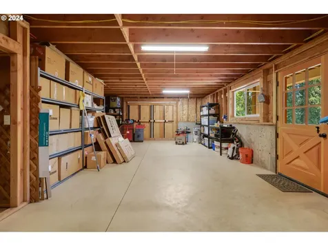 131 Sw Tualatin Loop West Linn OR 97068