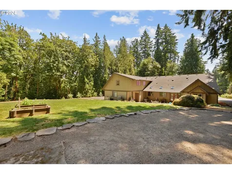 131 Sw Tualatin Loop West Linn OR 97068
