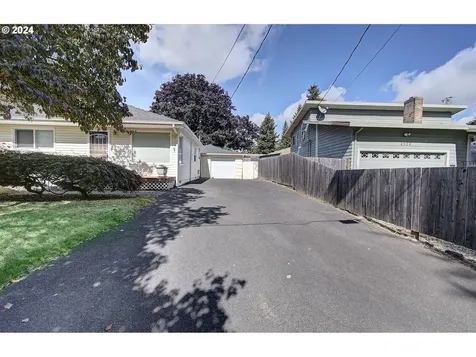 4320 Ne 41st Street Vancouver WA 98661