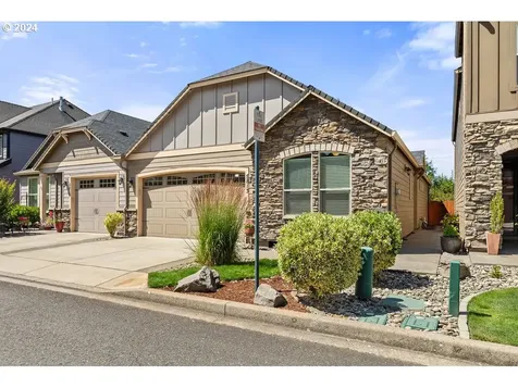 5813 Nw 25th Avenue Camas WA 98607
