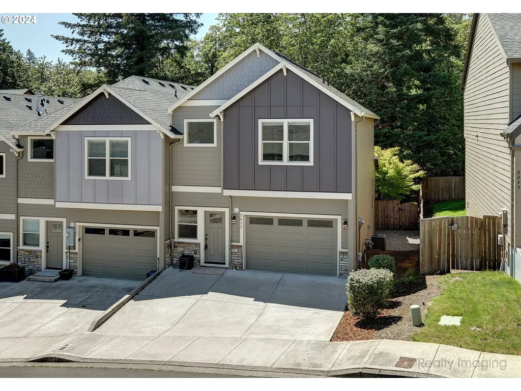 2035 34th Street Washougal WA 98671